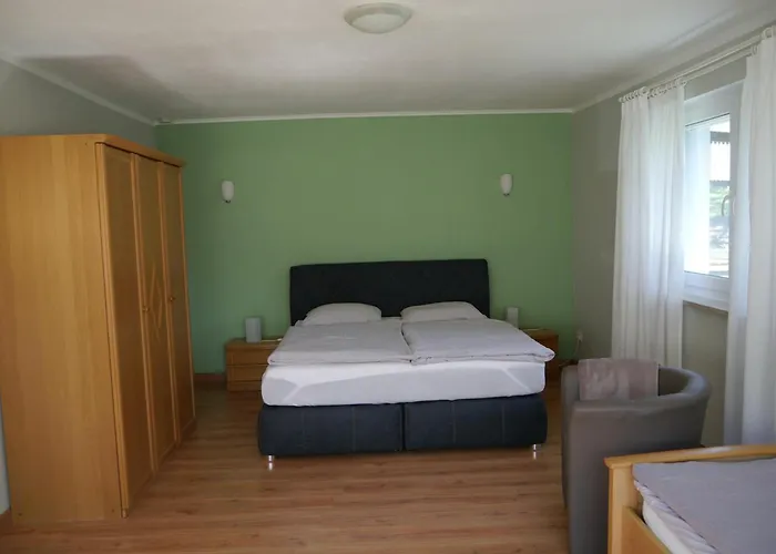 In Loewensen Mit Eigener Terrasse * Bad Pyrmont